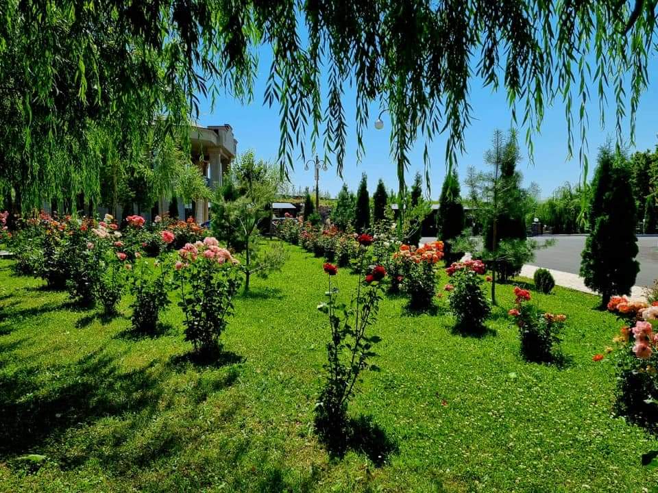 Ղարս Գարդեն ռեստորան