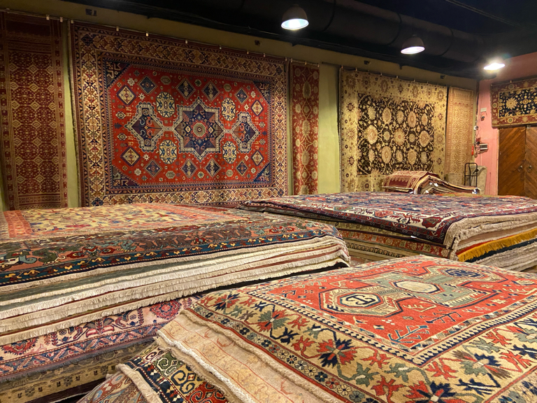 Ресторан Megerian Carpet