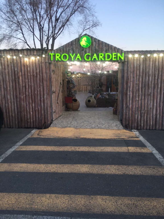 Troya Garden