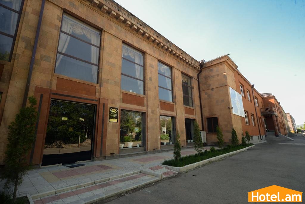 Օլիմպիկ հյուրանոց
