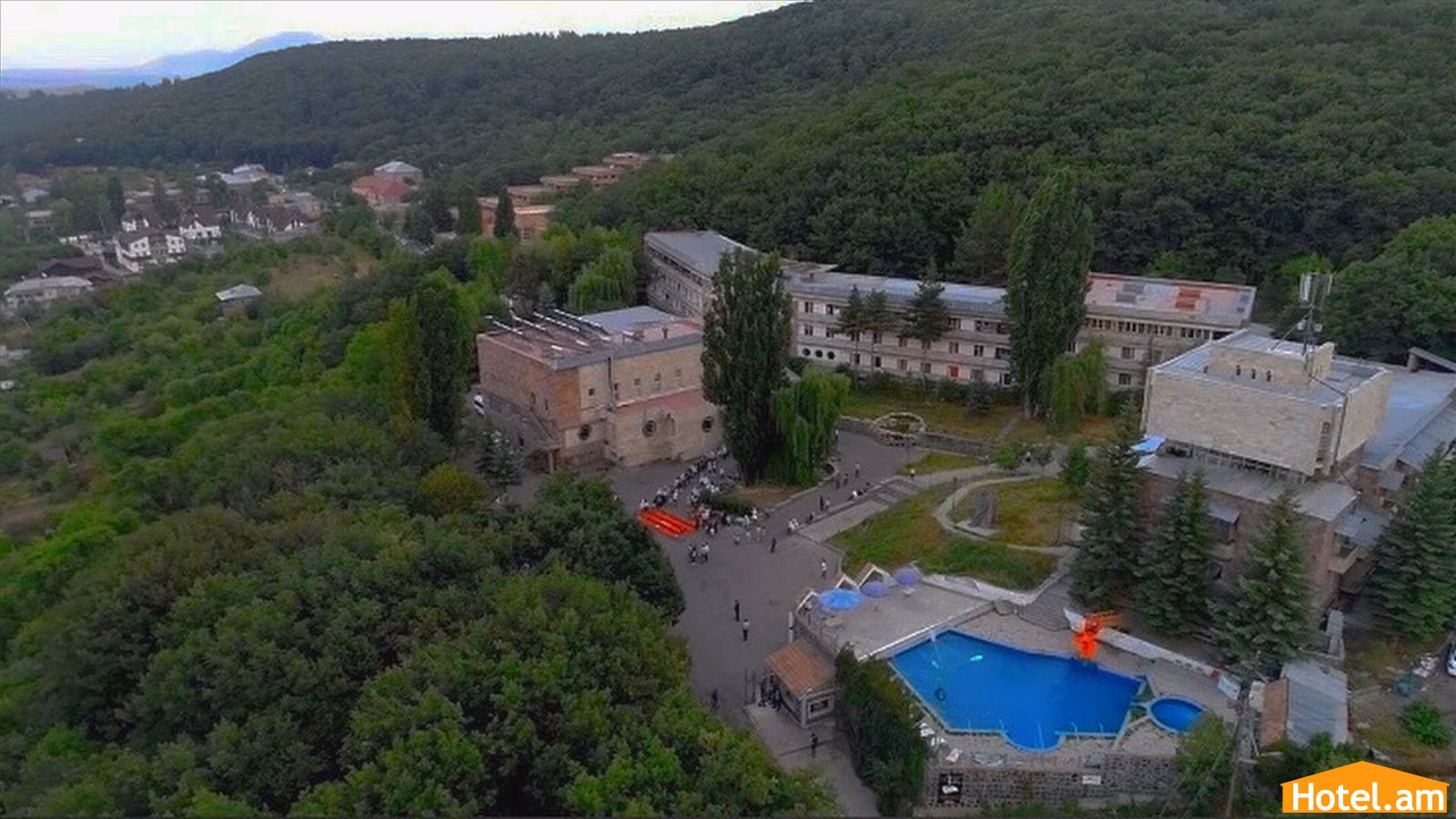 Գրողների տուն հյուրանոց