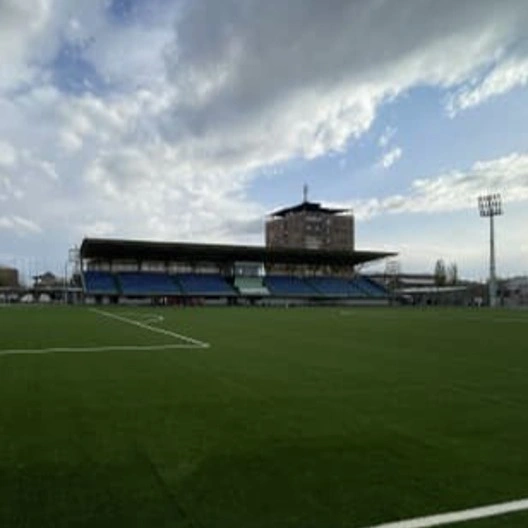 Ջունիոր սպորտ մարզադաշտ